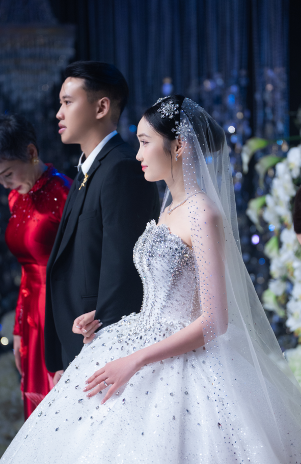 Hậu & Hiền