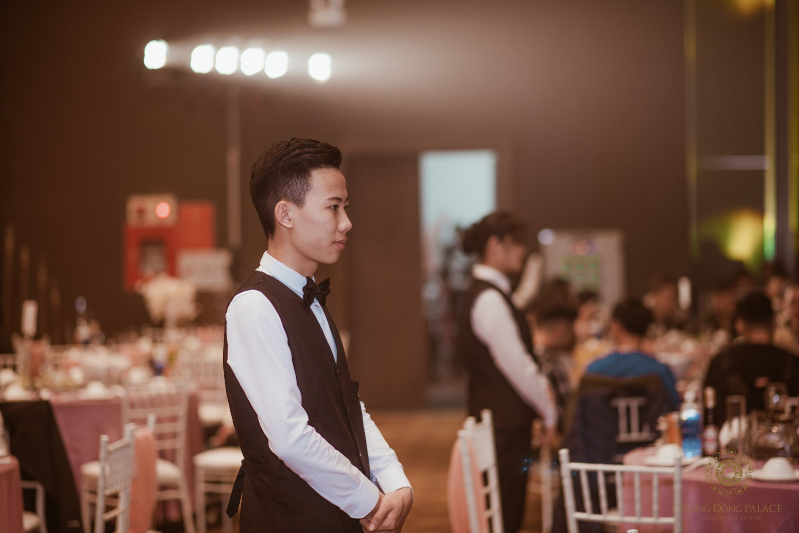 Nhân viên được đào tạo bài bản, chuyên nghiệp
