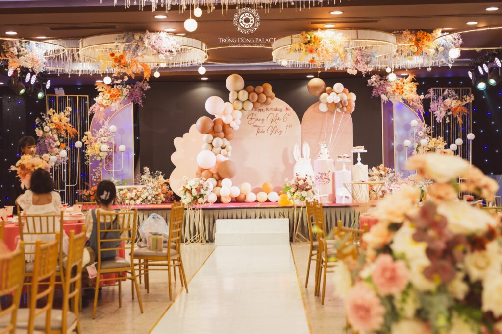 Hé lộ những mảnh ghép bí mật để đặt tiệc sinh nhật tại nhà ấm cúng và trọn vẹn