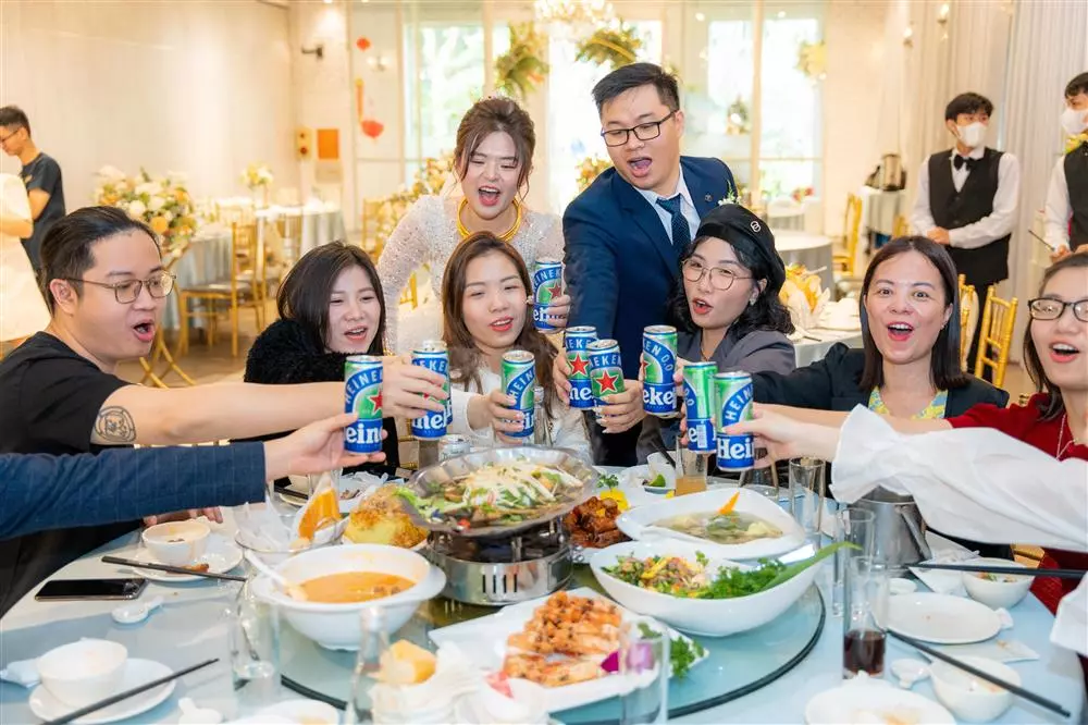 Trống Đồng Palace — Heineken 0.0 song hành cùng hơn 60 bàn tiệc “không cồn” tại Trống Đồng Palace
