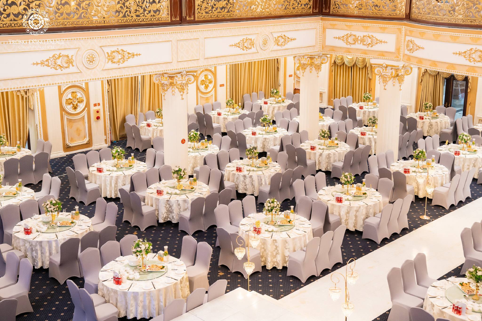 Trống Đồng Palace — Bí quyết tổ chức tiệc công ty thành công