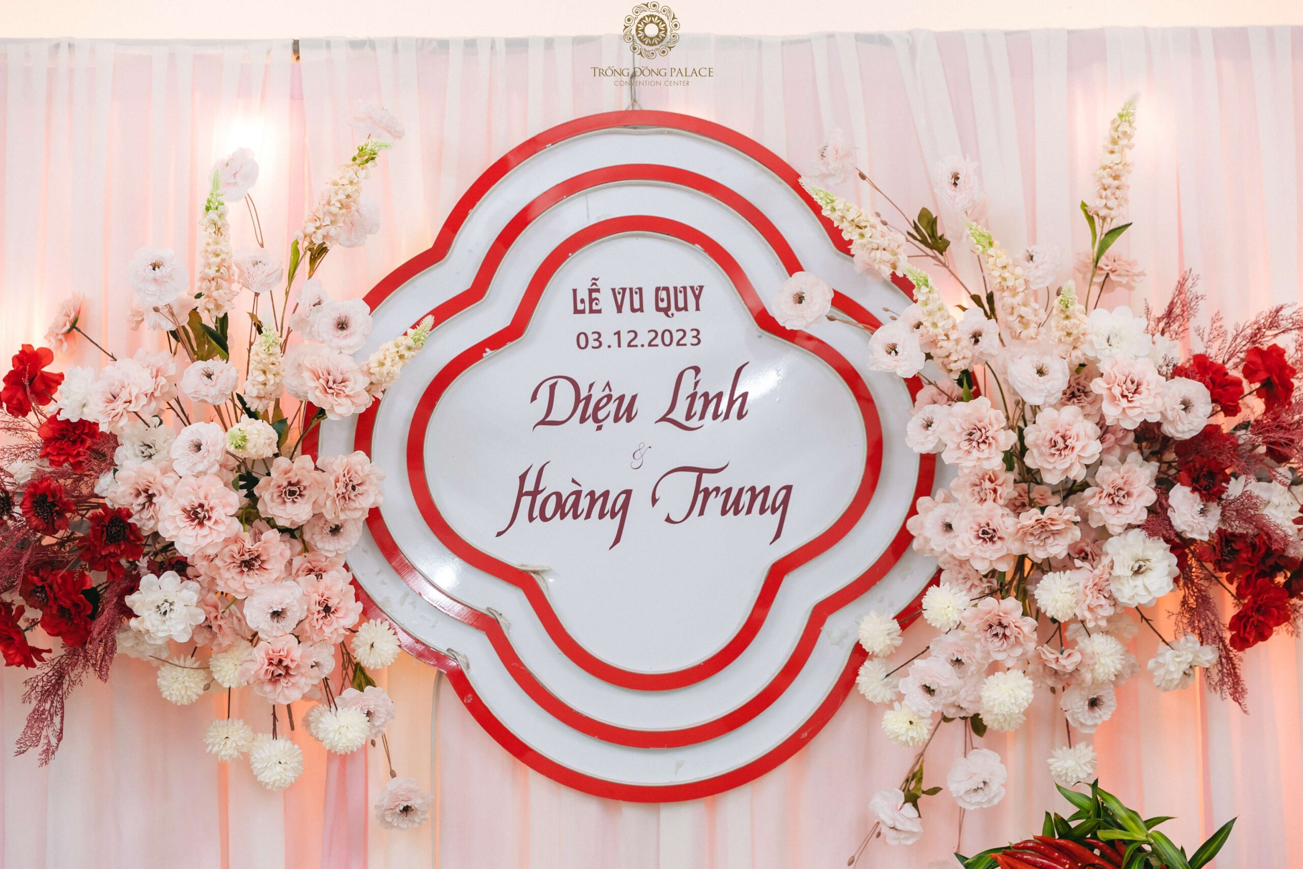 Chi phí in ấn và thiệp cưới