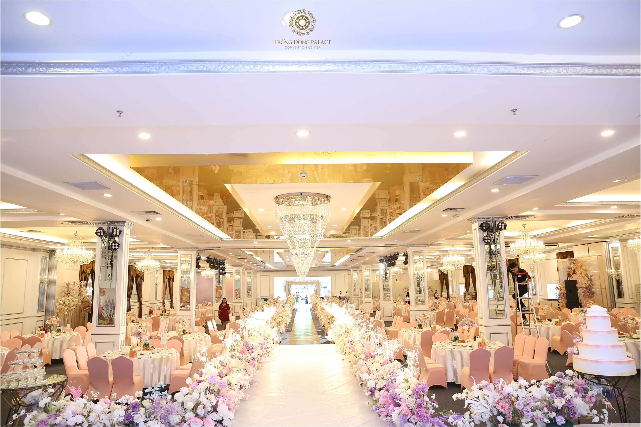 Màu sắc phản ánh tính cách và sở thích của cặp đôi