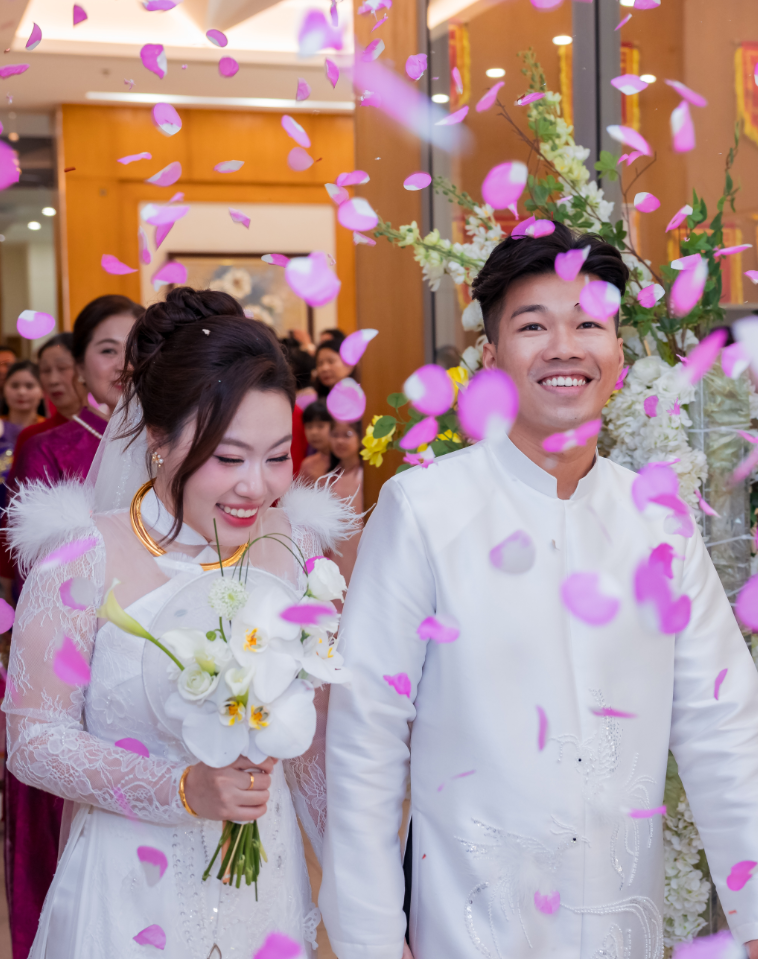 Tiệc outside lễ ăn hỏi Tiến Anh & Minh Hằng