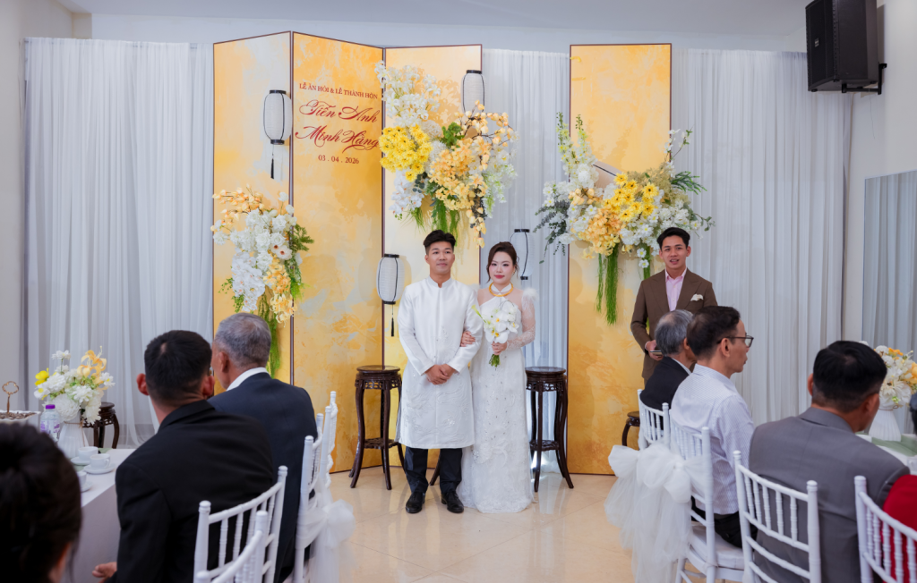 Lễ ăn hỏi Tiến Anh & Minh Hằng