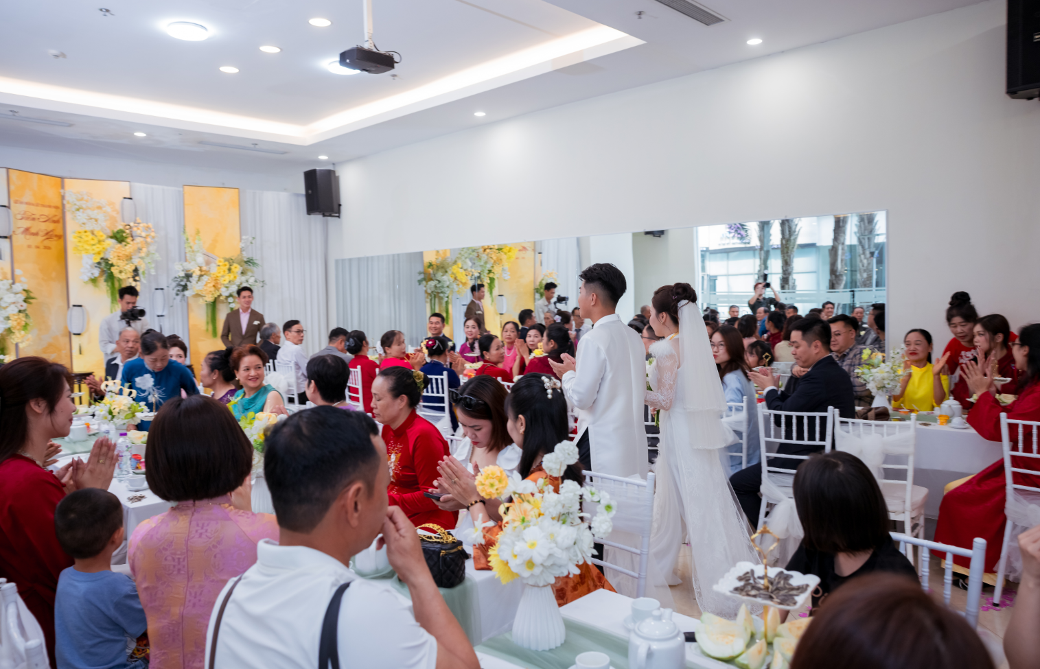 Trống Đồng Palace - Lễ Ăn Hỏi Trọn Gói “Trầu Không?”